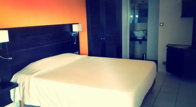 Centr'Hotel, Rezervovat Hotel Saint Martin Svatý Martin