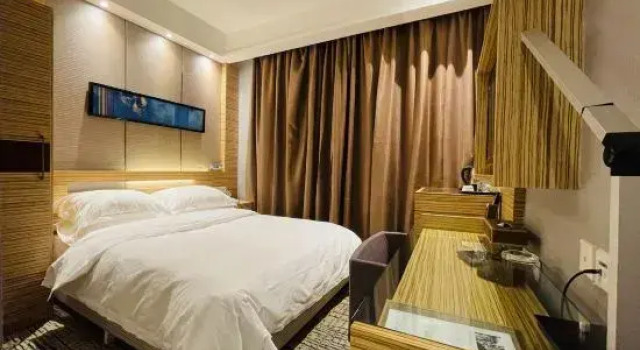 HaiLongquan Hotel, Book Hotel Hotels in Xinjiang with Parking, Parking