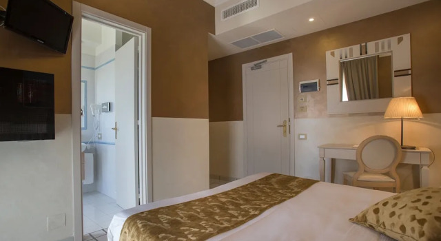 Двухместный номер Standard с балконом Hotel Hermitage