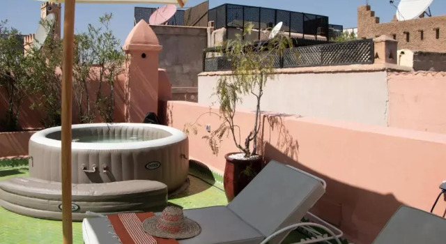 Camera Standard Dar Limoun Amara