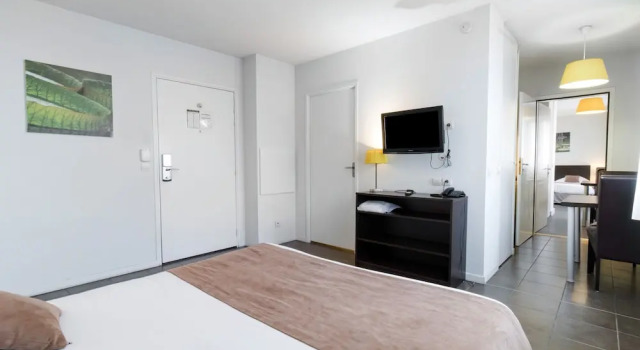 Люкс с 2 комнатами All Suites Appart Hôtel - Pau - Zénith