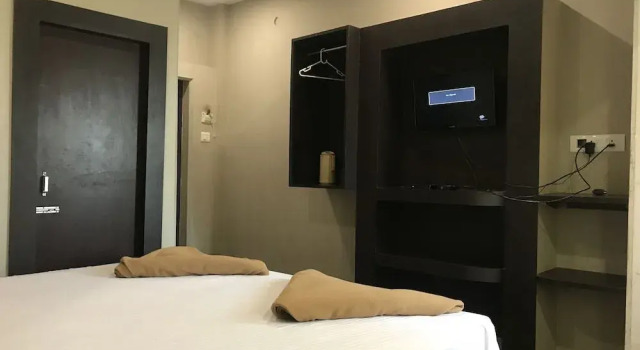 Hotel Li N Ja, Book Hotel Sambalpur Orissa