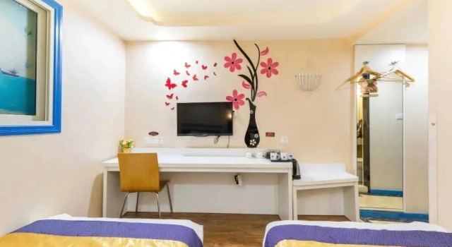 Super 8 Hotel Lanzhou West Railway Station Xi Jin Xi Lu, Book Hotel Lanzhou Gansu