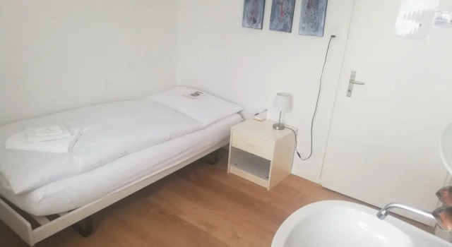 Frohe Aussicht, Book Hotel Zumikon Zürich