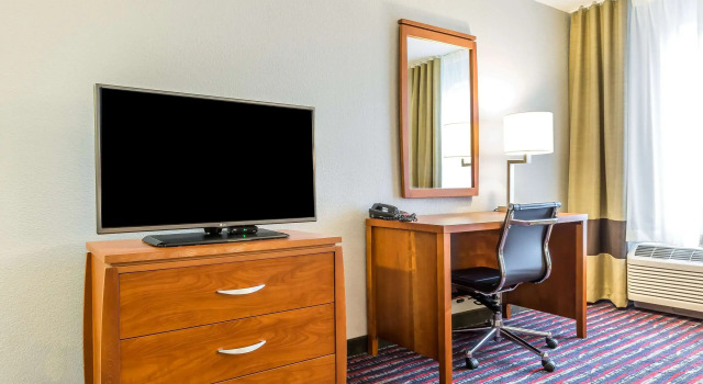 Двухместный люкс Comfort Inn Alton near I-255