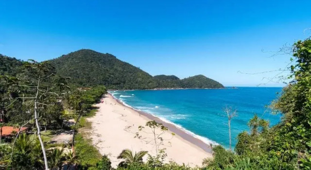 Zen House Ubatuba Hostel, Забронировать Хостел Убатуба штат Сан-Паулу