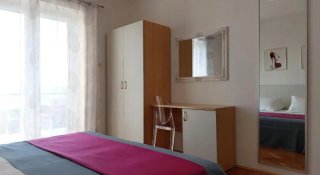 Апартаменты с видом на море Apartments Denise Podgora