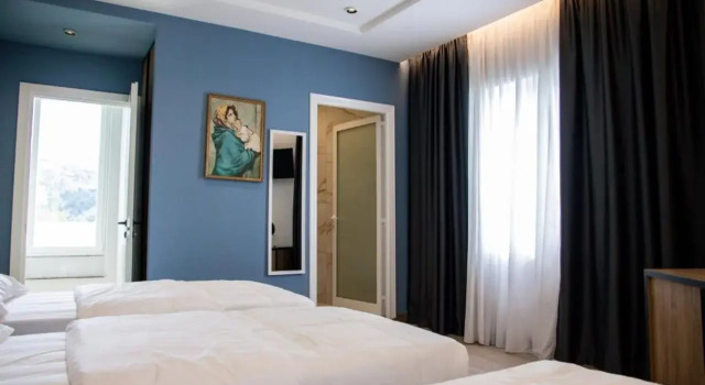 Hotel Blini