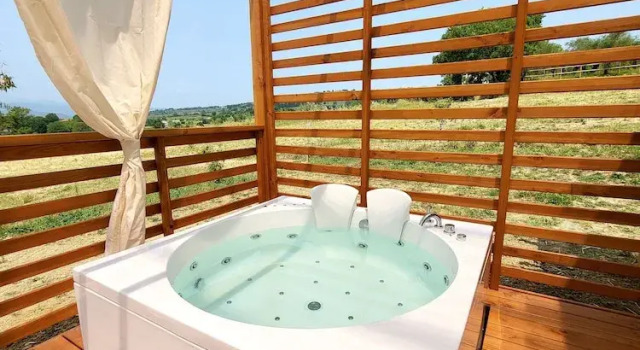 Бунгало VioVillas Agriturismo Glamping Jacuzzi Arezzo