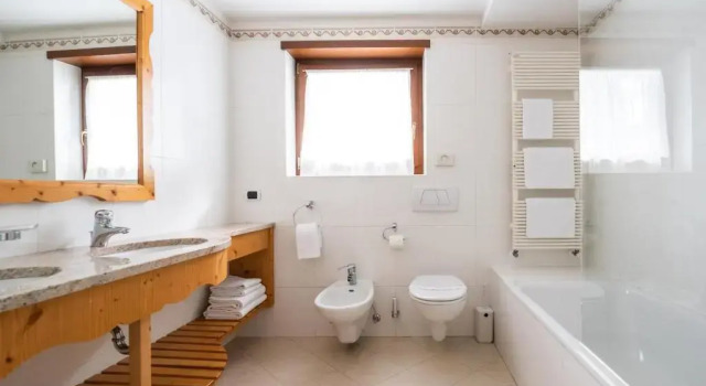 Четырёхместный номер Standard Hotel Antares