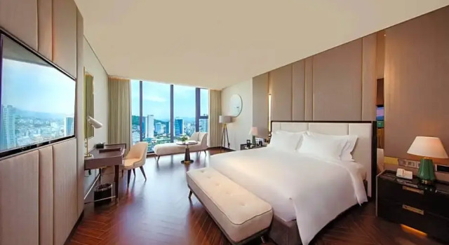 Номер Deluxe Radisson Blu Ha Long Bay