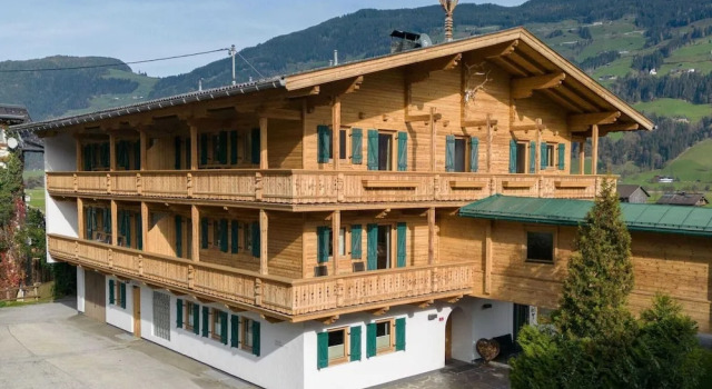 Апартаменты Classic Cosy Apartment in Fugen