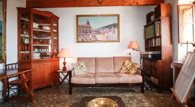 Villa Can Morey, Book Villa  
