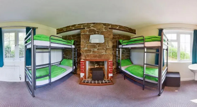 Кровать в общем номере (мужской номер) YHA Lands End Hostel