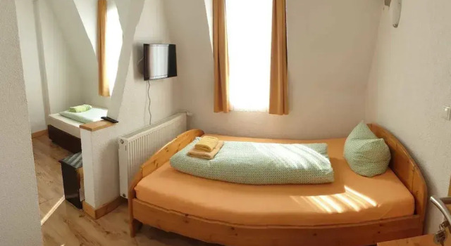 Трёхместный номер Standard Gästehaus Zu Herrenwiesen