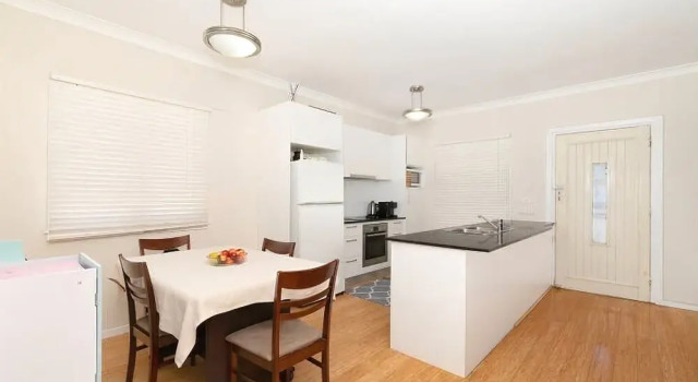 Guest House on Hamilton, Book Guesthouse Hamilton Brisbane