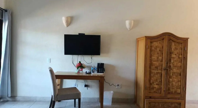 Четырёхместный номер Standard с балконом и с панорамным видом Tripui Hotel