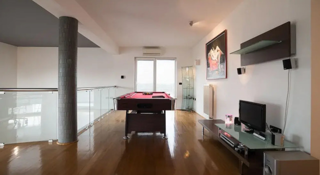 Вилла 5Bed Villa-Sleeps 10- Pool Parking Near the Sea