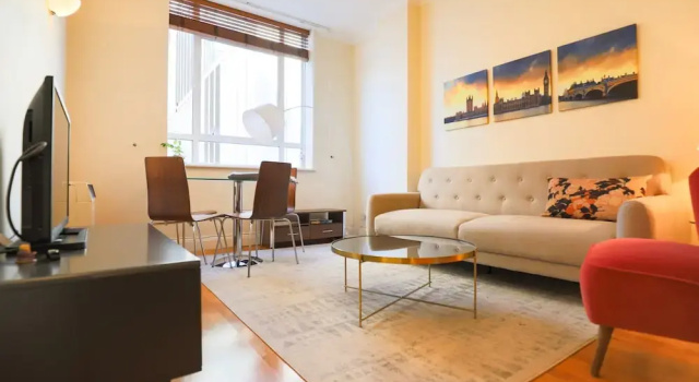1 Bedroom Apartment Near Big Ben, Забронировать Апартаменты/квартира Отели Лондона с бассейном, рядом с Театр Playhouse, Бассейн
