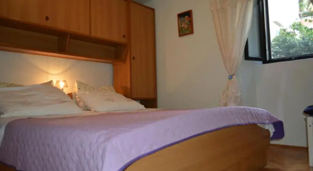 Apartment Bakarić, Prenota Appartamento Hotel a Isole Quarnerine con parcheggio, Parcheggio