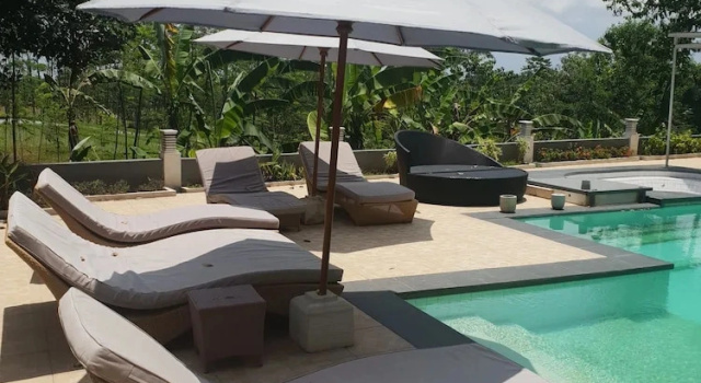 Willa 5 pokoi Villa Hati Indah