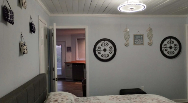 Unique 2 bedroom Home - Walk to Beach, Забронировать Отель Лоуэр-Гранд-Лагун США