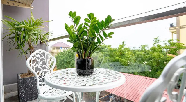 Двухместный номер Deluxe с балконом The Square Kampot Hotel