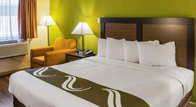Номер Standard Quality Inn Biloxi Beach