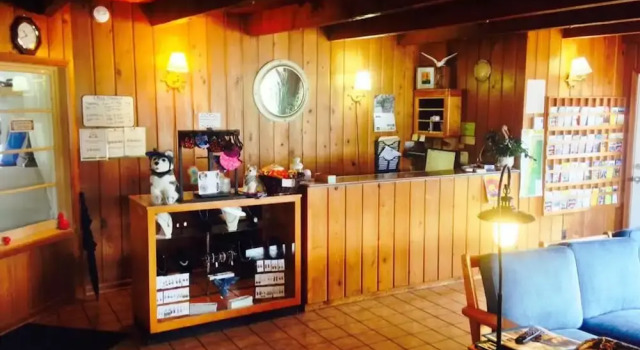 Tillicum Beach Motel - Formerly Deanes Oceanfront Lodge, Buchen Sie Motel San Marine USA