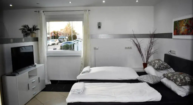 Villaci Business Apartments, Reserva ahora Apartamento Hoteles en Baden-Wurtemberg con piscina, Piscina