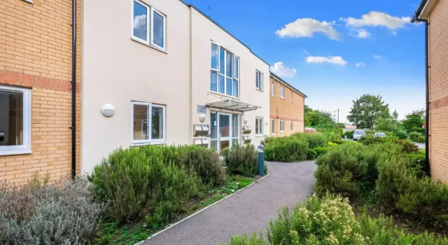 Heathrow Living Serviced Apartments by Ferndale, Забронировать Апартаменты/квартира Отели High Weald с парковкой, Парковка
