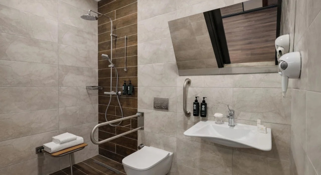 Двухместный номер Standard с видом на город La Quinta By Wyndham Istanbul Kartal