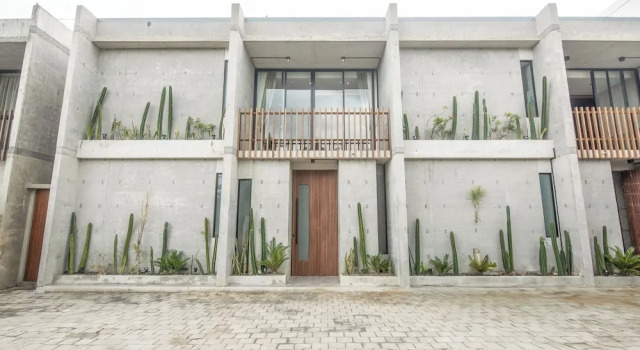 Robyn s Villa New Modern 4 BR Villa Canggu, Varaa Villa Mökit kohteessa Bali, Mökki