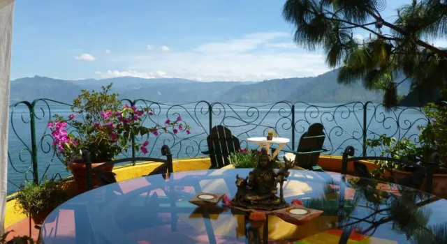 Tosa La Laguna Holistic Spa and Retreat Center, Book Ferieresort 5-stjernede hoteller i Solola, 5*