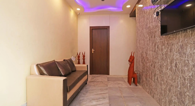 OYO Flagship 28085 99 Kombo Stay, Rezerwuj Hotel Kalkuta 