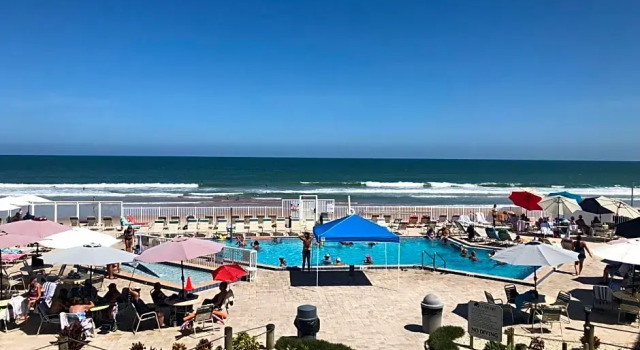 Апартаменты Ocean East Resort Club