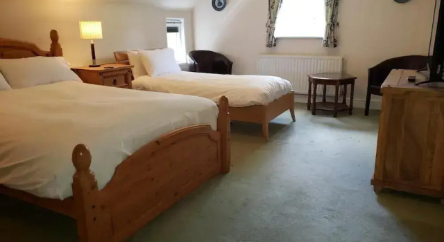 Четырёхместный номер Deluxe AbingPlough House