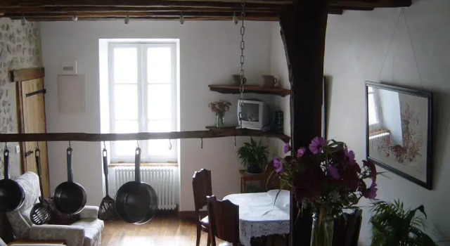 Chez Tartaud, Забронировать Отель Латю-Сен-Реми Вьен