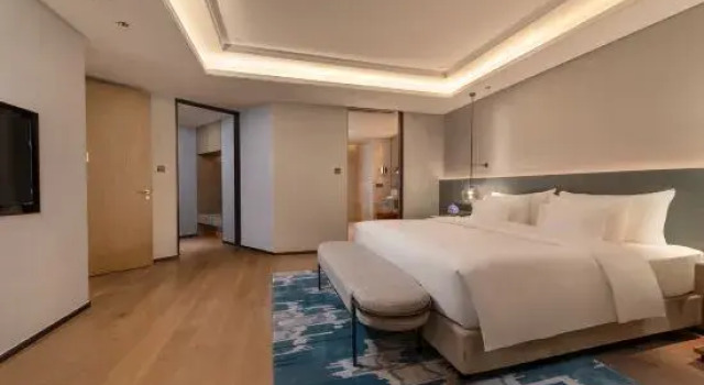 Люкс Presidential New Century Hotel Zhenhai
