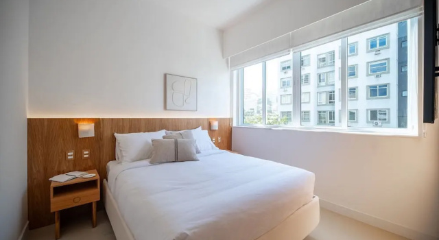 Leblon | 3 Quartos, 2 min da Praia - por Casapē Rio, Забронировать Отель Отели штата Рио-де-Жанейро 3 звезды, 3*