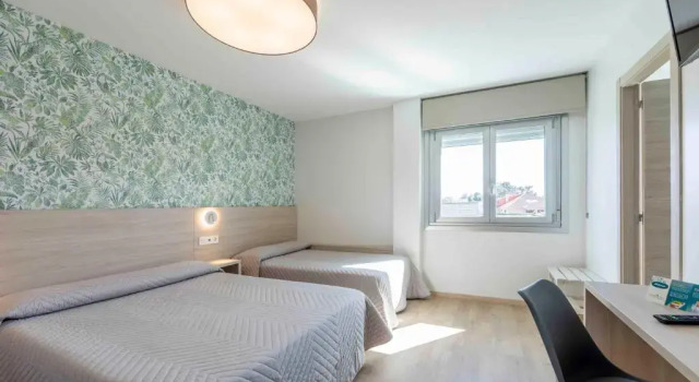 Трёхместный номер Standard Hotel Leal - La Sirena