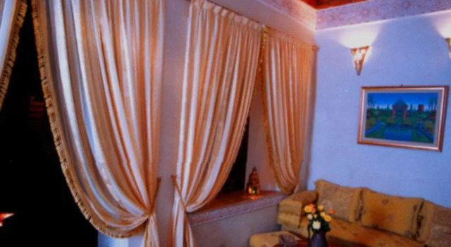 Riad Bahja, Забронировать Отель Отели Марракеш-Тенсифт-Эль-Хауз с парковкой, Парковка