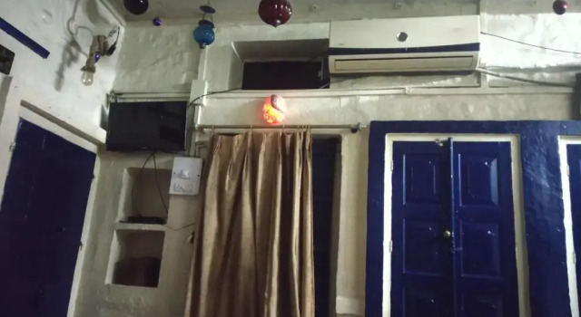 Полулюкс с балконом Bob hostel
