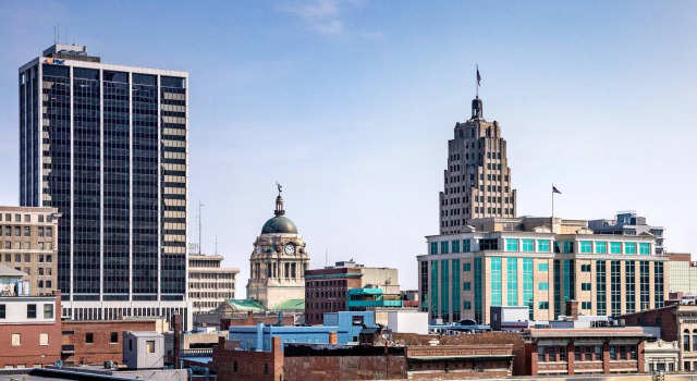 Двухместный номер Standard Courtyard Fort Wayne Downtown at Grand Wayne Convention Center