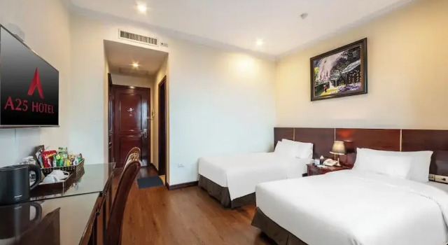 Номер Deluxe A25 Premium Hotel - 15 Trần Quốc Toản