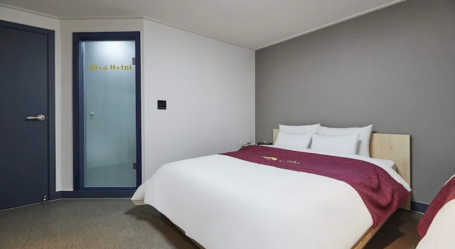 Двухместный номер Standard с 2 комнатами Gloa Hotel