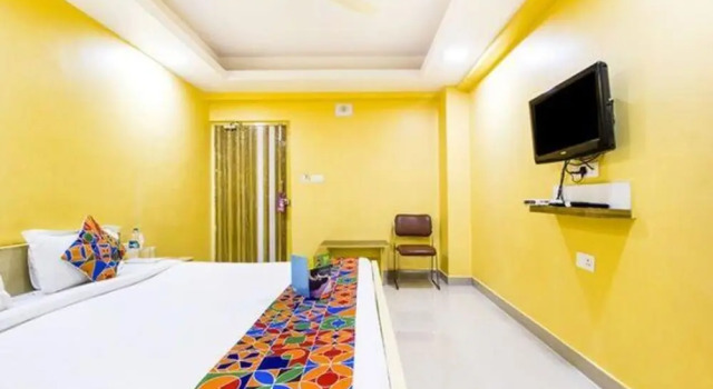 Номер Premium FabHotel Amaltas