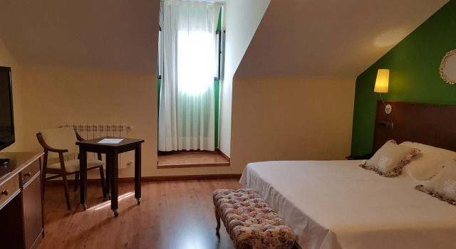Hotel La Cepada, Rezerwuj Hotel Cangas de Onís 