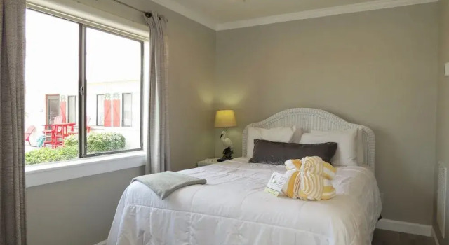 Capri 122 1 Bedroom 1 Bathroom Condo, Забронировать Апартаменты/квартира Дестин Emerald Coast, рядом с Парк Джеймса Ли