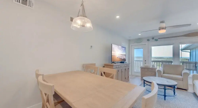 Alexandra By The Sea Bh206 2 Bedroom Condo by Redawning